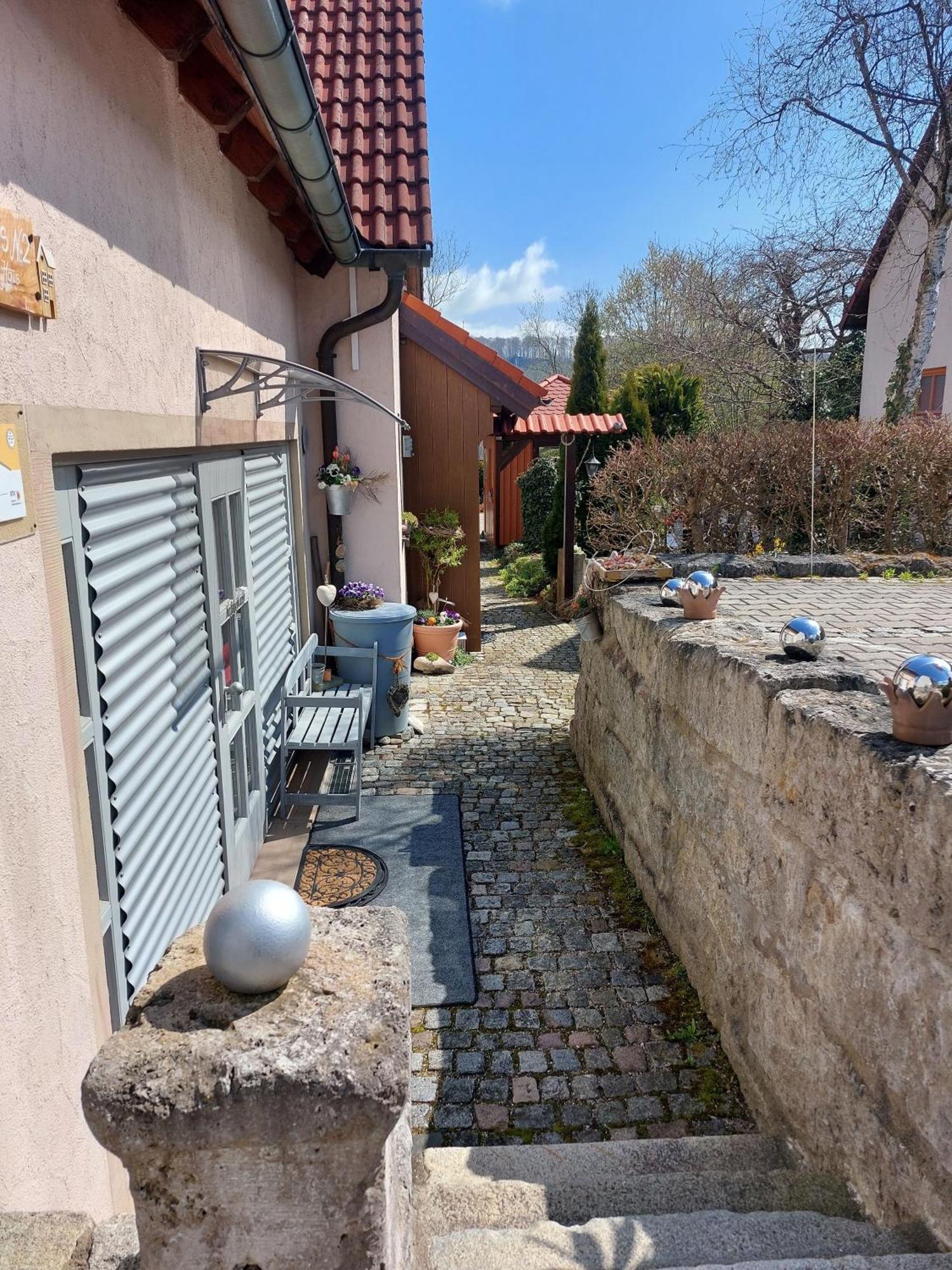 Ferienhaus Nr 2 - Das Kleine Haus Im Haus Heiligenstadt in Oberfranken Luaran gambar